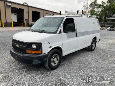 2011 Chevrolet Express 2500 Cargo Van