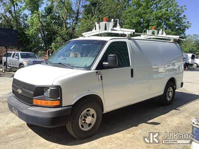 2013 Chevrolet Express 2500 Cargo Van