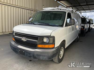 2013 Chevrolet Express 2500 Cargo Cargo Van