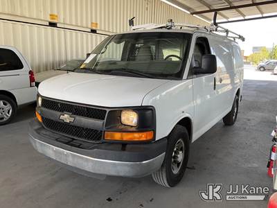 2014 Chevrolet Express 2500 Cargo Service Truck