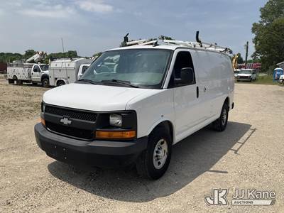 2016 Chevrolet Express 2500 Cargo Van