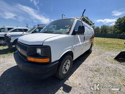 2012 Chevrolet Express 2500 Cargo Van
