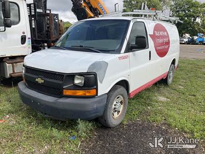 2011 Chevrolet Express 2500 Cargo 4.8L V8 OHV 16V RWD