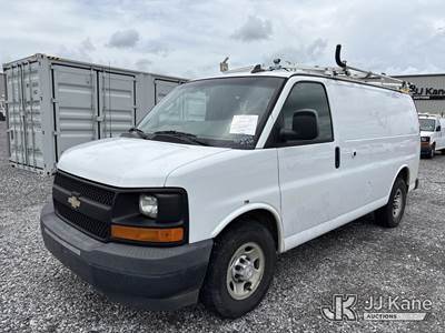 2017 Chevrolet Express 2500 Cargo Cargo Van
