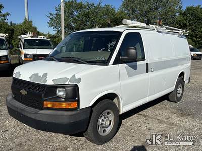 2011 Chevrolet Express Cargo Van