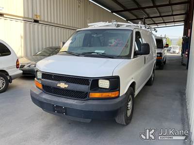 2016 Chevrolet Express 2500 Cargo Van