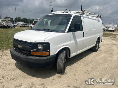 2013 Chevrolet Express 2500 Cargo Van