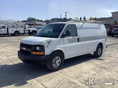 2011 Chevrolet Express 2500 Cargo Van
