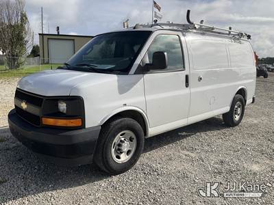 2017 Chevrolet Express 2500 Cargo Cargo Van