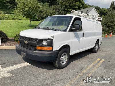 2011 Chevrolet Express 2500 Cargo Van