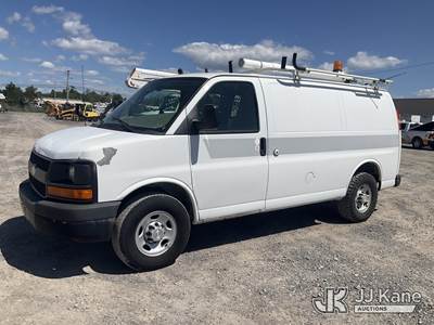 2011 Chevrolet Express 2500 Cargo Van