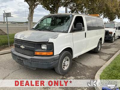 2008 Chevrolet Express G2500 Passenger Van