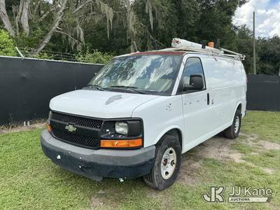 2011 Chevrolet Express 2500 Cargo Van
