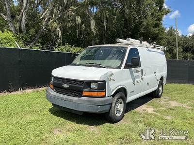 2005 Chevrolet Express 2500 Cargo Van