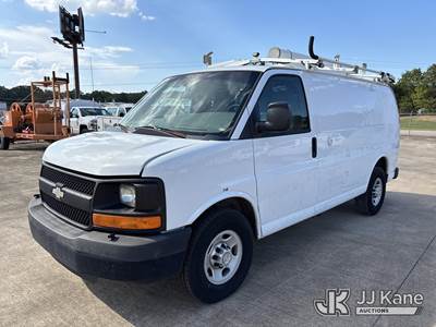 2013 Chevrolet Express 2500 Cargo Cargo Van