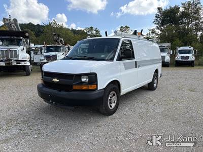 2011 Chevrolet Express 2500 Cargo Van