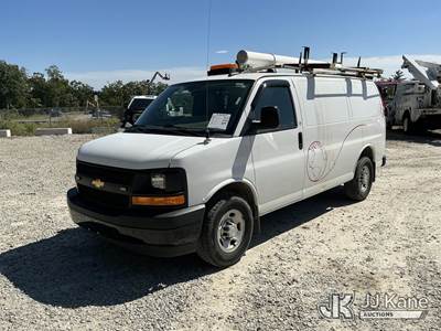2017 Chevrolet Express 3500 Cargo Van