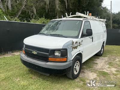 2011 Chevrolet Express 2500 Cargo Van