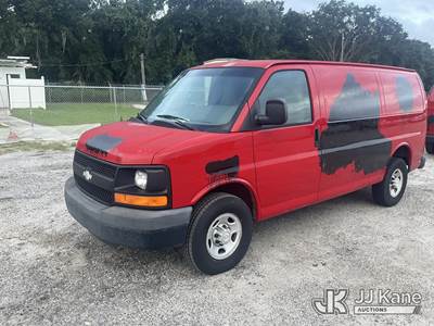 2009 Chevrolet Express 3500 Cargo Van