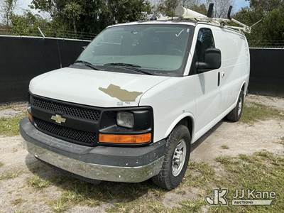 2014 Chevrolet Express 2500 Cargo Van