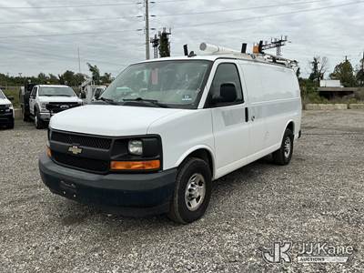 2017 Chevrolet Express 2500 Cargo Van