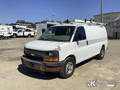 2012 Chevrolet Express 2500 Cargo Van