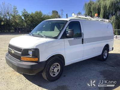 2011 Chevrolet Express 2500 Cargo Van