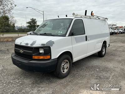 2012 Chevrolet Express 2500 Cargo Van