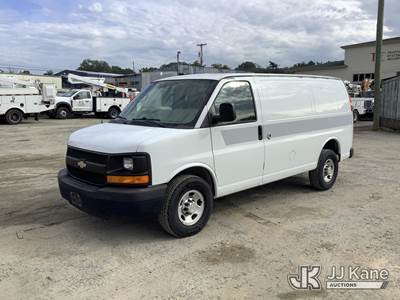 2012 Chevrolet Express 2500 Cargo Van