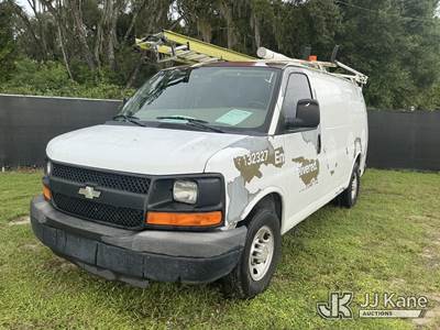 2011 Chevrolet Express 2500 Cargo Van