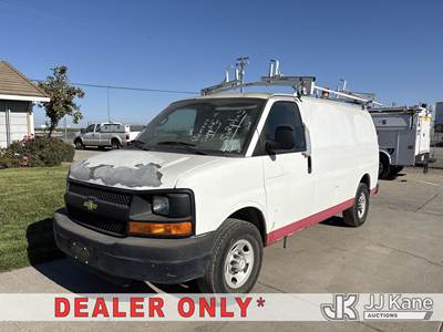 2011 Chevrolet Express 2500 Cargo Van