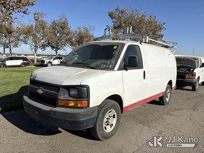 2011 Chevrolet Express 2500 Cargo Van