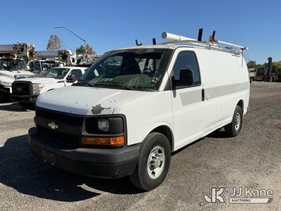 2011 Chevrolet Express 2500 Cargo Van