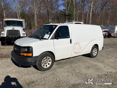 2010 Chevrolet Express G1500 Cargo Van