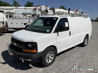 2014 Chevrolet Express G1500 Cargo Van