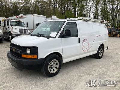 2013 Chevrolet Express G1500 Cargo Van