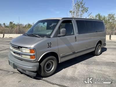 2002 Chevrolet Express G1500 Passenger Van