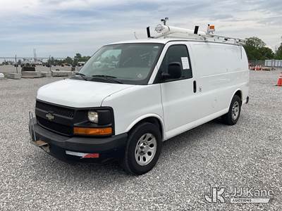 2013 Chevrolet Express G1500 Cargo Van