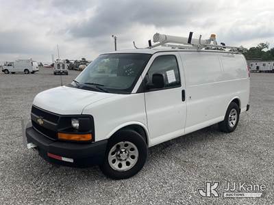 2013 Chevrolet Express G1500 Cargo Van