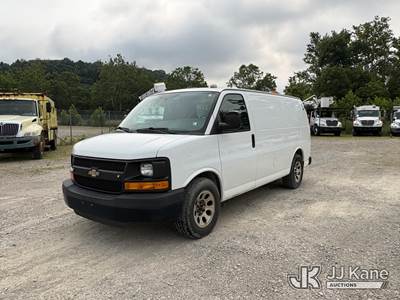 2014 Chevrolet Express G1500 AWD Cargo Van