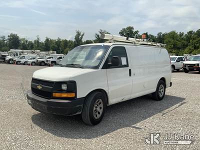 2014 Chevrolet Express G1500 Cargo Van
