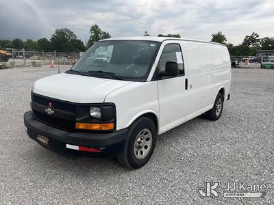 2013 Chevrolet Express G1500 Cargo Van