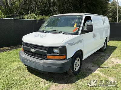 2005 Chevrolet Express G1500 Cargo Van