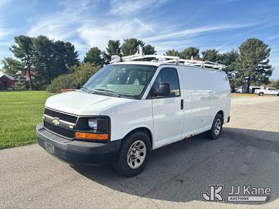 2013 Chevrolet Express G1500 AWD Cargo Van