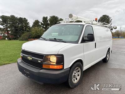 2012 Chevrolet Express G1500 AWD Cargo Van