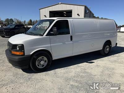 2017 Chevrolet Express G2500 Cargo Van