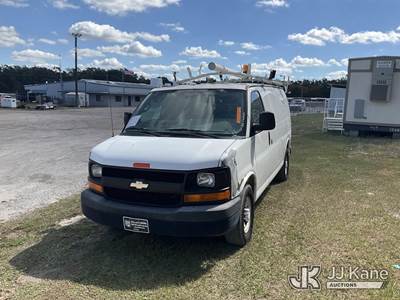 2011 Chevrolet Express G2500 Cargo Van