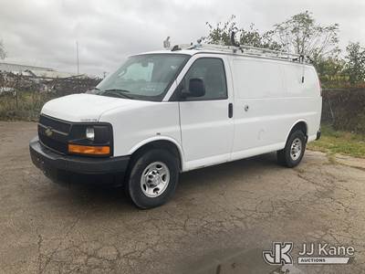 2016 Chevrolet Express G2500 Cargo Van