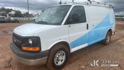2014 Chevrolet Express G2500 Cargo Van