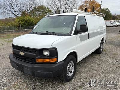 2011 Chevrolet Express G2500 Cargo Van